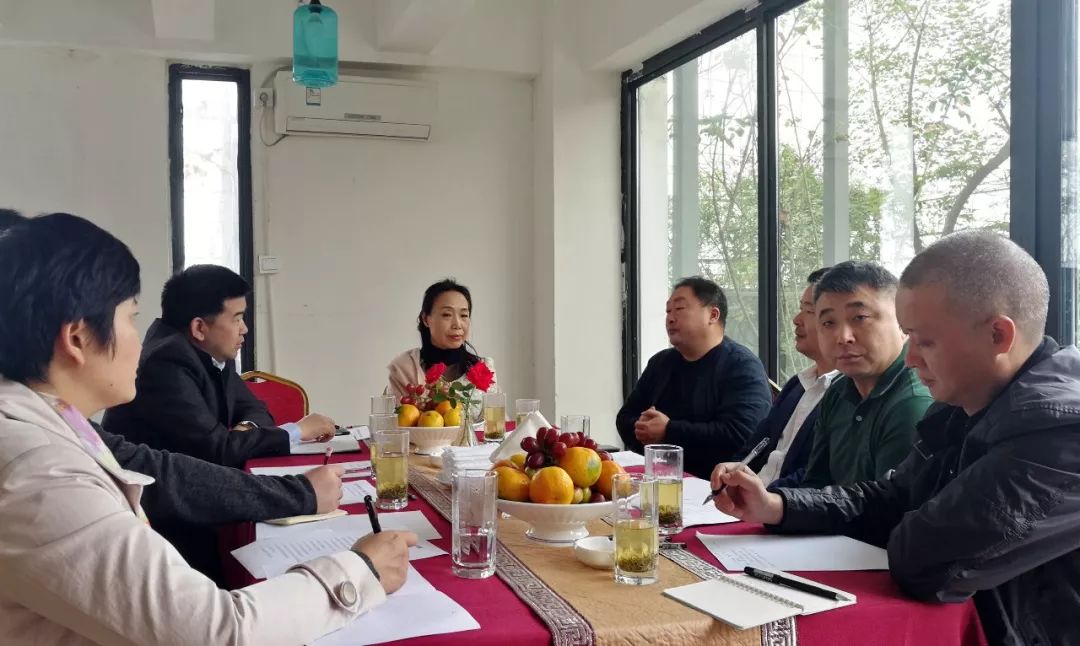 川味中国“百菜百味榜”第五次议事会在龙和茶宴十八艺召开